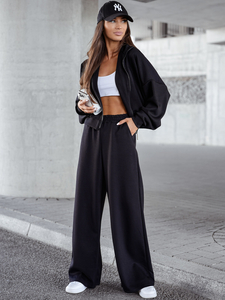 Γυναικεία αθλητική φόρμα 2 τεμαχίων με φερμουάρ και βουτυρένιο τελείωμα Μαύρος Bolf 821109