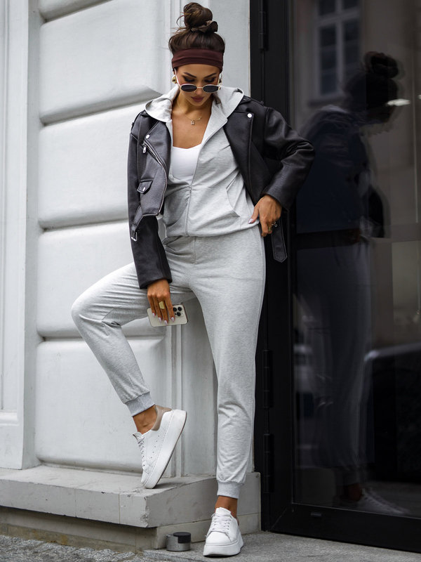 Γυναικεία αθλητική φόρμα 2 τεμαχίων με κουκούλα μελανζέ Bolf 821110